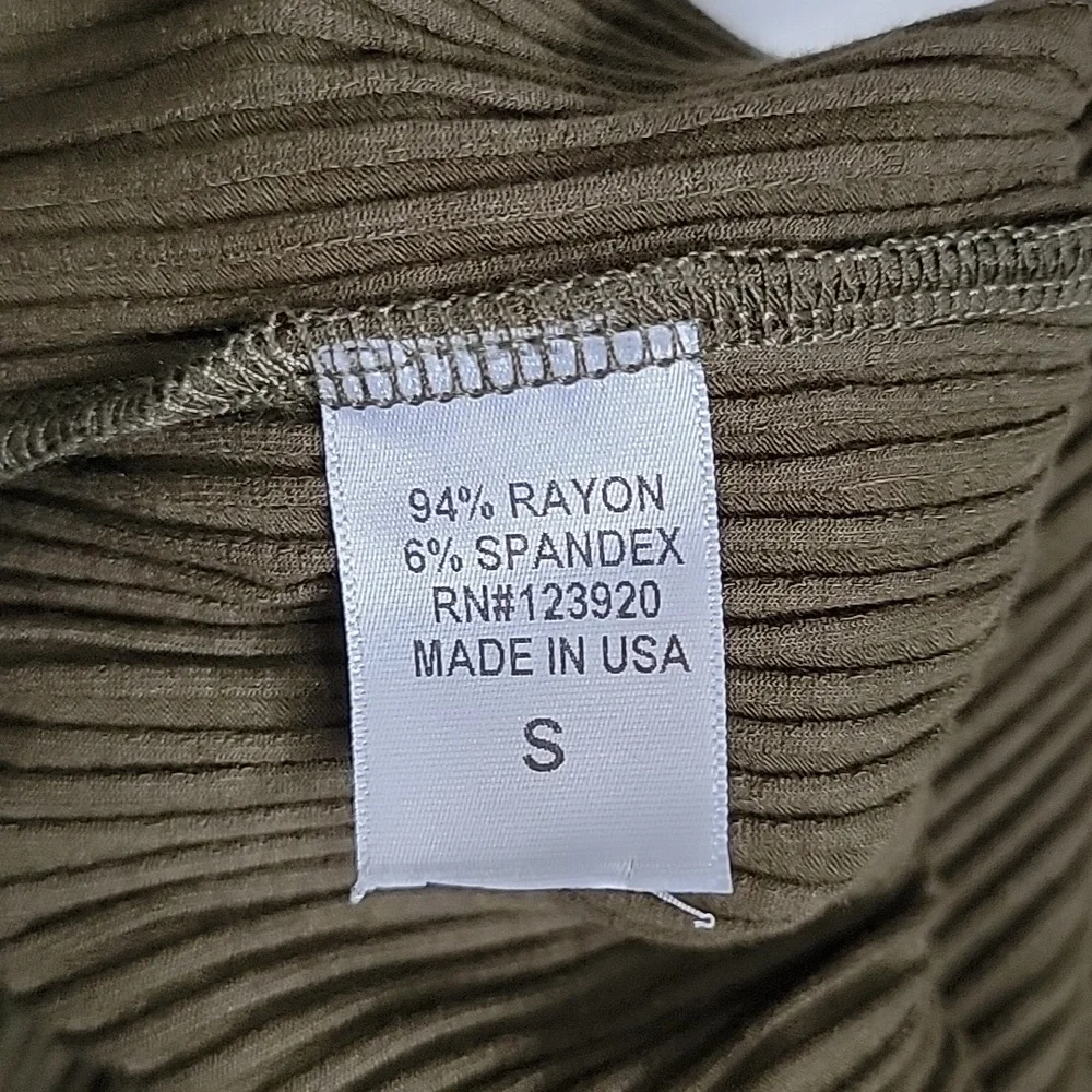 LAmade Off The Shoulder Green Dress/ S. - Picture 8 of 12
